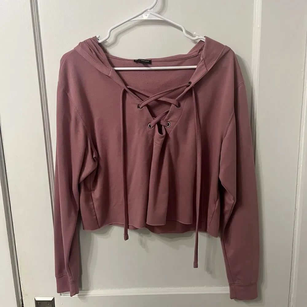 Mauve lace up long sleeved express shirt